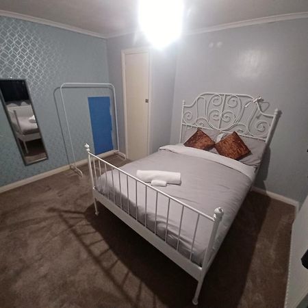 The Rushdon Apartment Grays Bagian luar foto