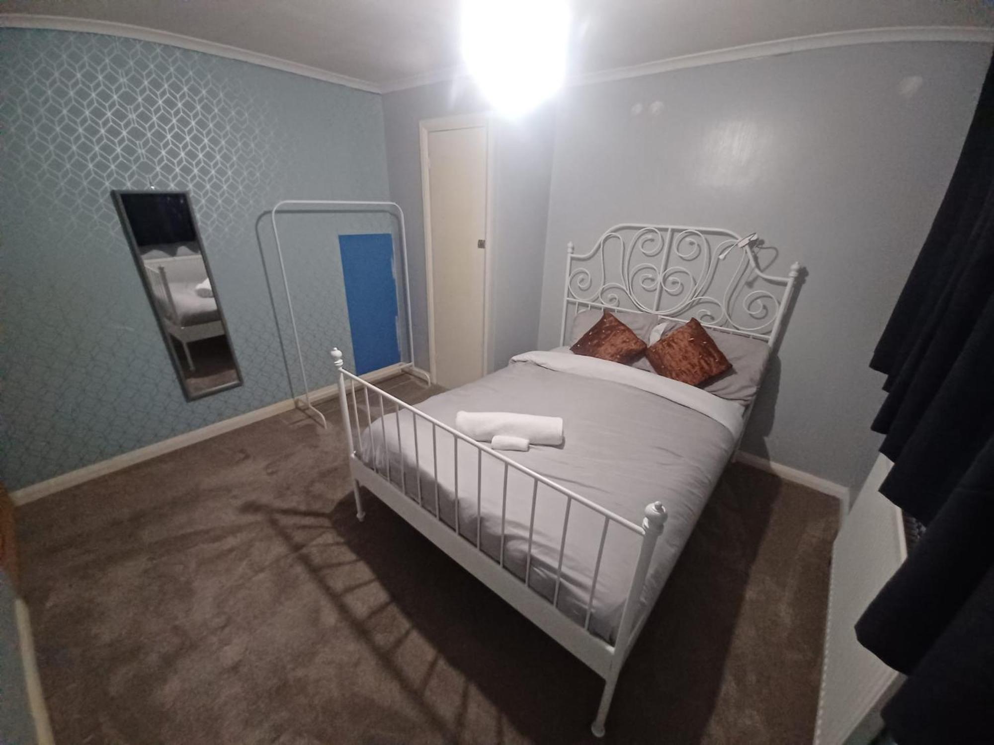 The Rushdon Apartment Grays Bagian luar foto